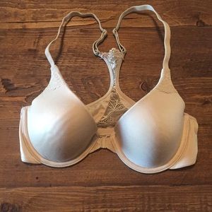 Nude bra criss cross